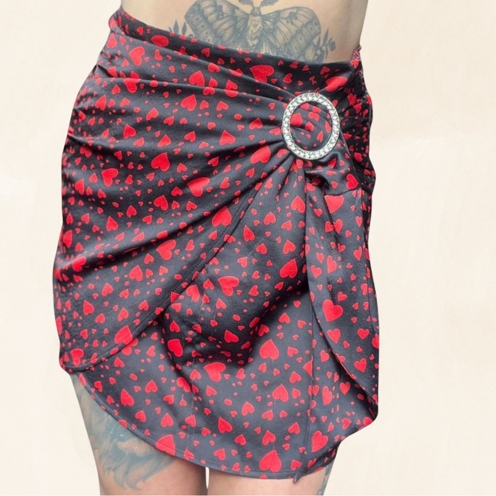Heart Patterned Mini Skirt with Brooch